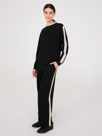 Contrast Stripe Cloud Fleece Wide-Leg Pants Black